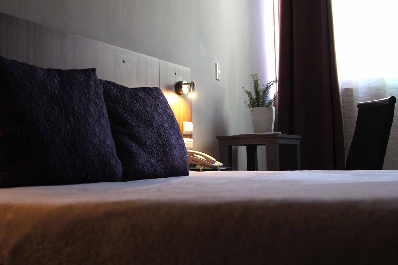 Hotel Fg León Kültér fotó
