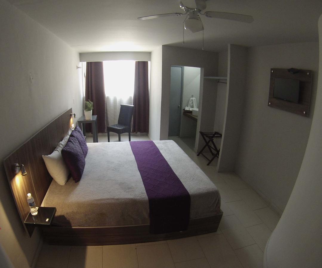 Hotel Fg León Kültér fotó